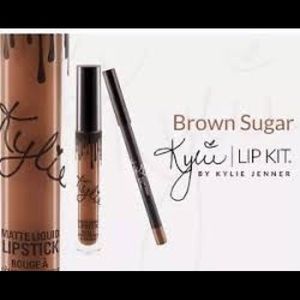 NWT Kylie Jenner Lip Kit, Brown Sugar